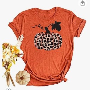 Woman’s Fall Pumpkin T-shirt Orange Leopard XXL 2XL Never worn